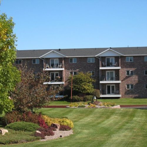 apartment building in Marquette, MI